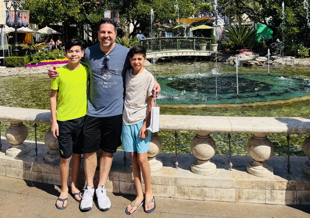 David Thiele with his sons